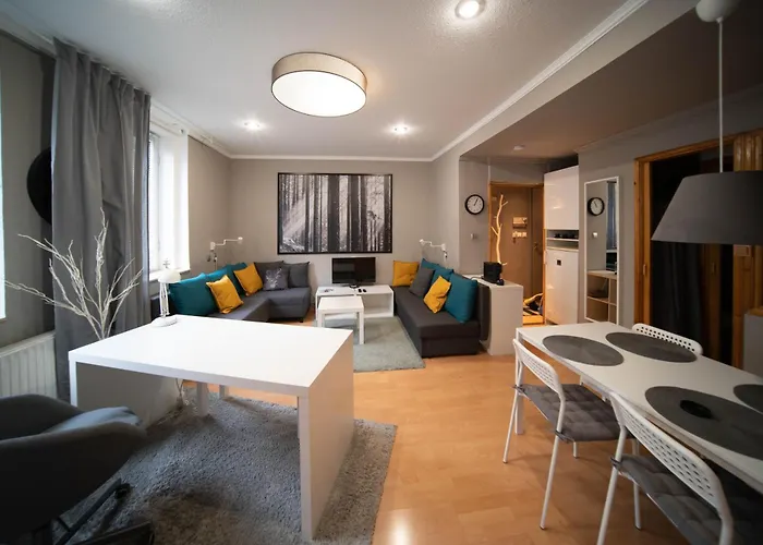 Lovely Flat By The Castle For 4Ppl