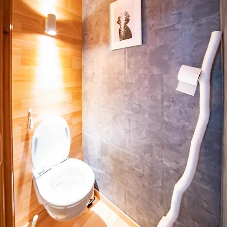 Lovely Flat By The Castle For 4Ppl Budapeszt Zewnętrze zdjęcie