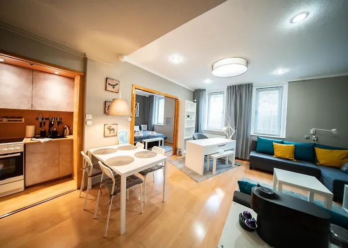 Lovely Flat By The Castle For 4Ppl